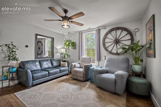 803 N Walnut Street, Colorado Springs, CO 80905