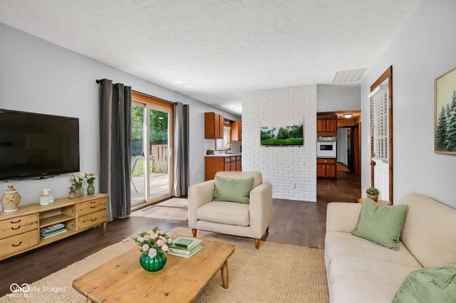 5778 Douglas Way, Anderson, IN 46013