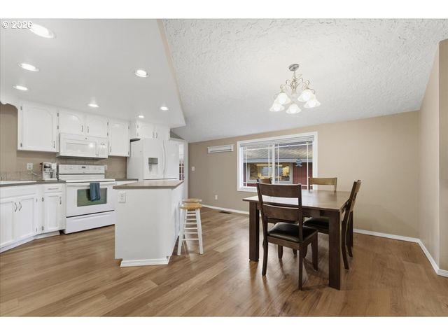 16611 Ne 188TH Ave, Brush Prairie, WA 98606