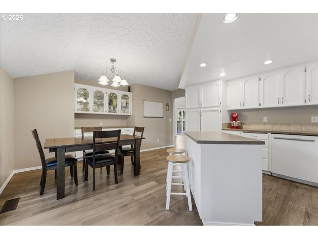 16611 Ne 188TH Ave, Brush Prairie, WA 98606