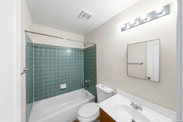 10130 RANGER CYN, San Antonio, TX 78251