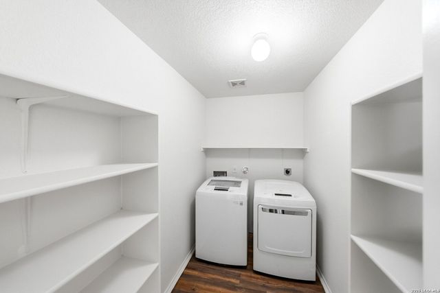 10130 RANGER CYN, San Antonio, TX 78251