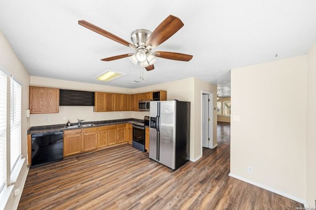 10130 RANGER CYN, San Antonio, TX 78251