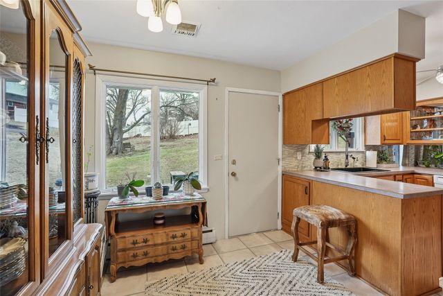 510 Cindy Lane, Knoxville, IA 50138