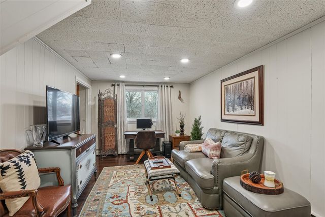 510 Cindy Lane, Knoxville, IA 50138