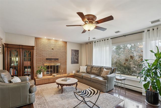 510 Cindy Lane, Knoxville, IA 50138