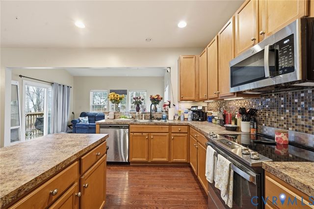 6313 Arbor Meadows Ter, Chester, VA 23831