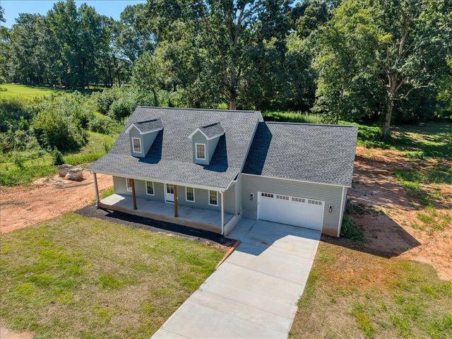 127 Boxwood Lane, Anderson, SC 29621