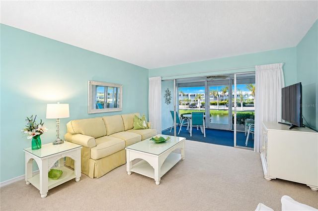 4809 INDEPENDENCE DRIVE, Bradenton, FL 34210