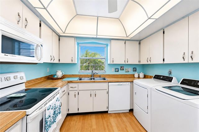 4809 INDEPENDENCE DRIVE, Bradenton, FL 34210