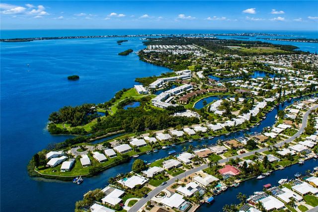 4809 INDEPENDENCE DRIVE, Bradenton, FL 34210