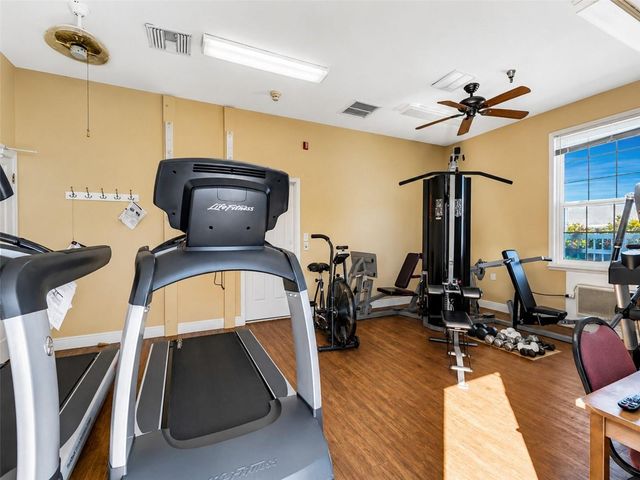 4809 INDEPENDENCE DRIVE, Bradenton, FL 34210