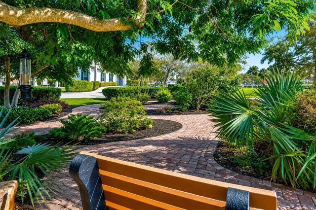 4809 INDEPENDENCE DRIVE, Bradenton, FL 34210
