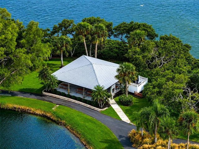 4809 INDEPENDENCE DRIVE, Bradenton, FL 34210