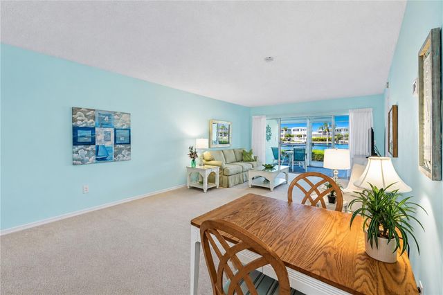 4809 INDEPENDENCE DRIVE, Bradenton, FL 34210