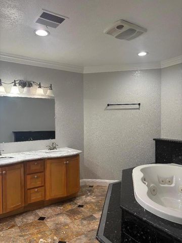5450 Monterey Highway 168, San Jose, CA 95111