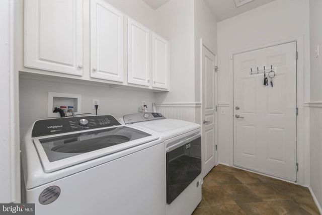 6 STOKES AVE, Voorhees, NJ 08043
