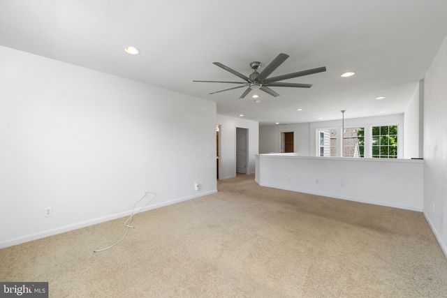 6 STOKES AVE, Voorhees, NJ 08043