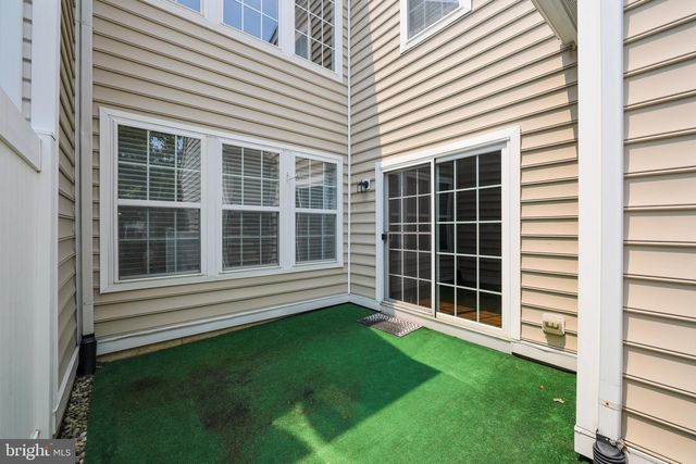 6 STOKES AVE, Voorhees, NJ 08043