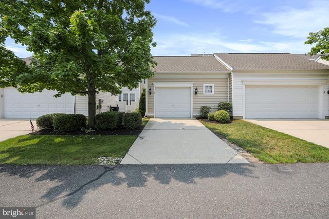 6 STOKES AVE, Voorhees, NJ 08043