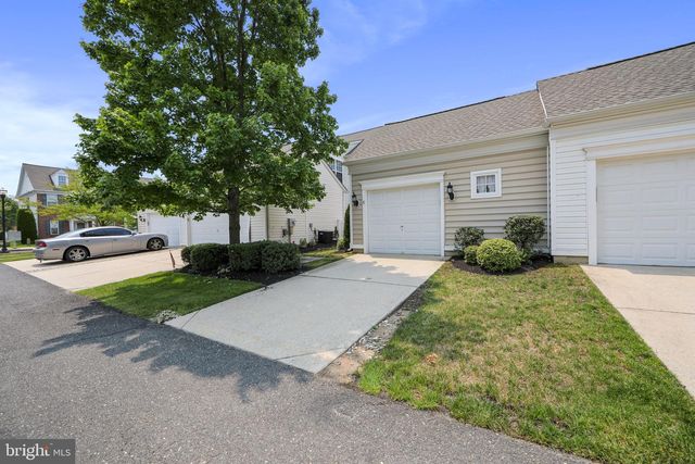 6 STOKES AVE, Voorhees, NJ 08043