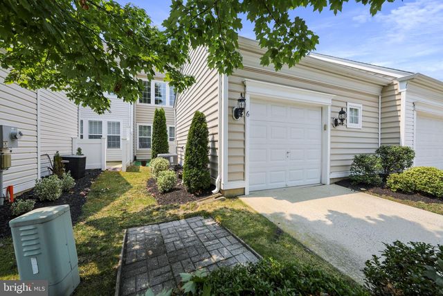 6 STOKES AVE, Voorhees, NJ 08043
