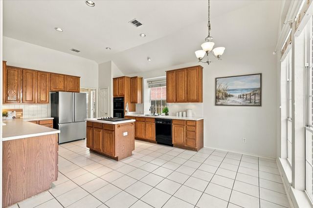 5705 Abingdon Drive, Richardson, TX 75082