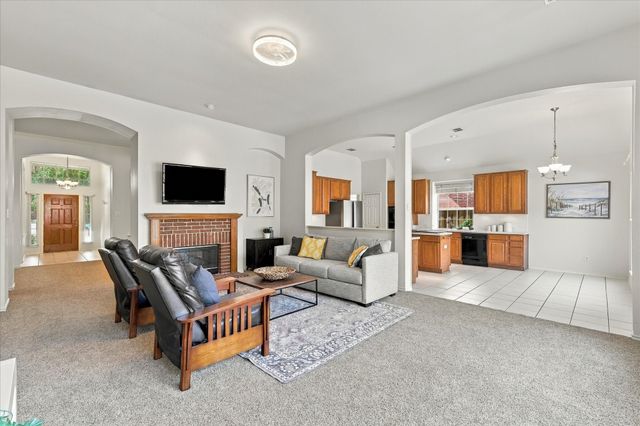 5705 Abingdon Drive, Richardson, TX 75082