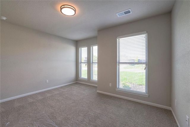 12924 Sewell Avenue, Kansas City, KS 66109