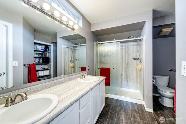 6510 58th Drive NE, Marysville, WA 98270