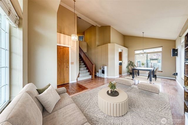 6510 58th Drive NE, Marysville, WA 98270