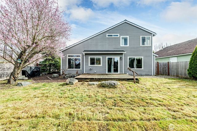 6510 58th Drive NE, Marysville, WA 98270