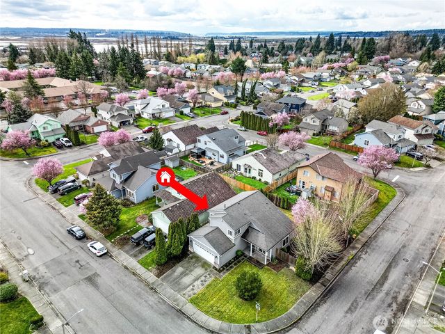 6510 58th Drive NE, Marysville, WA 98270