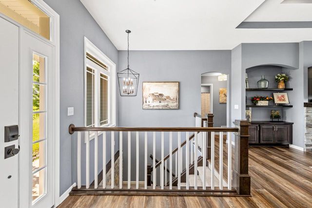 810 Westwind DRIVE, Eagle, WI 53119