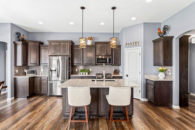 810 Westwind DRIVE, Eagle, WI 53119