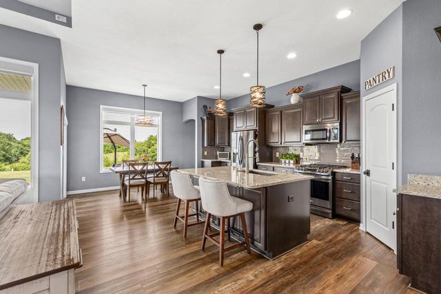 810 Westwind DRIVE, Eagle, WI 53119