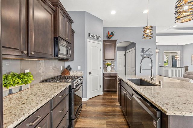 810 Westwind DRIVE, Eagle, WI 53119