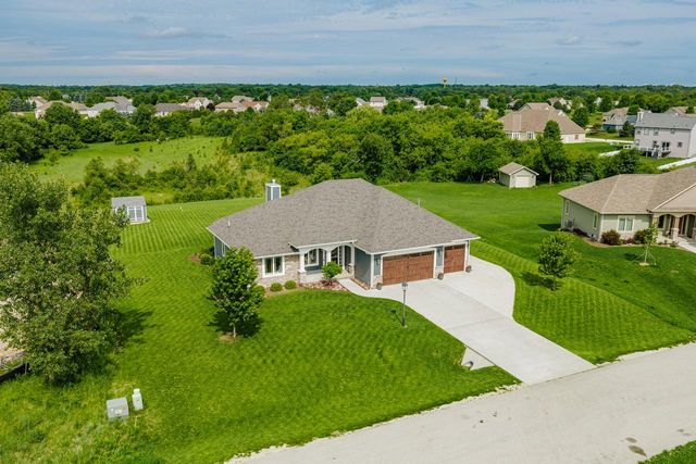 810 Westwind DRIVE, Eagle, WI 53119