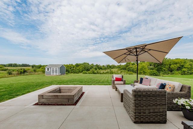 810 Westwind DRIVE, Eagle, WI 53119