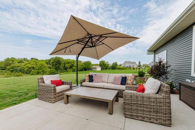 810 Westwind DRIVE, Eagle, WI 53119