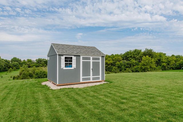 810 Westwind DRIVE, Eagle, WI 53119