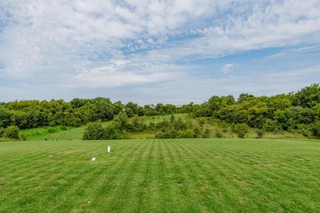 810 Westwind DRIVE, Eagle, WI 53119