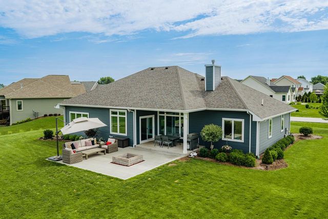810 Westwind DRIVE, Eagle, WI 53119