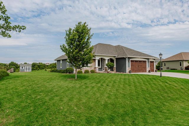 810 Westwind DRIVE, Eagle, WI 53119