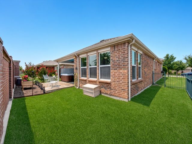 7928 Cool River Drive, Frisco, TX 75036