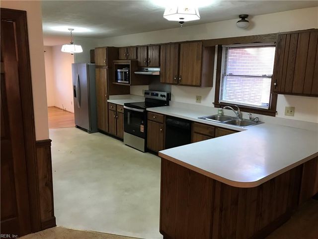 128 Fort Worth ST, Hampton, VA 23669