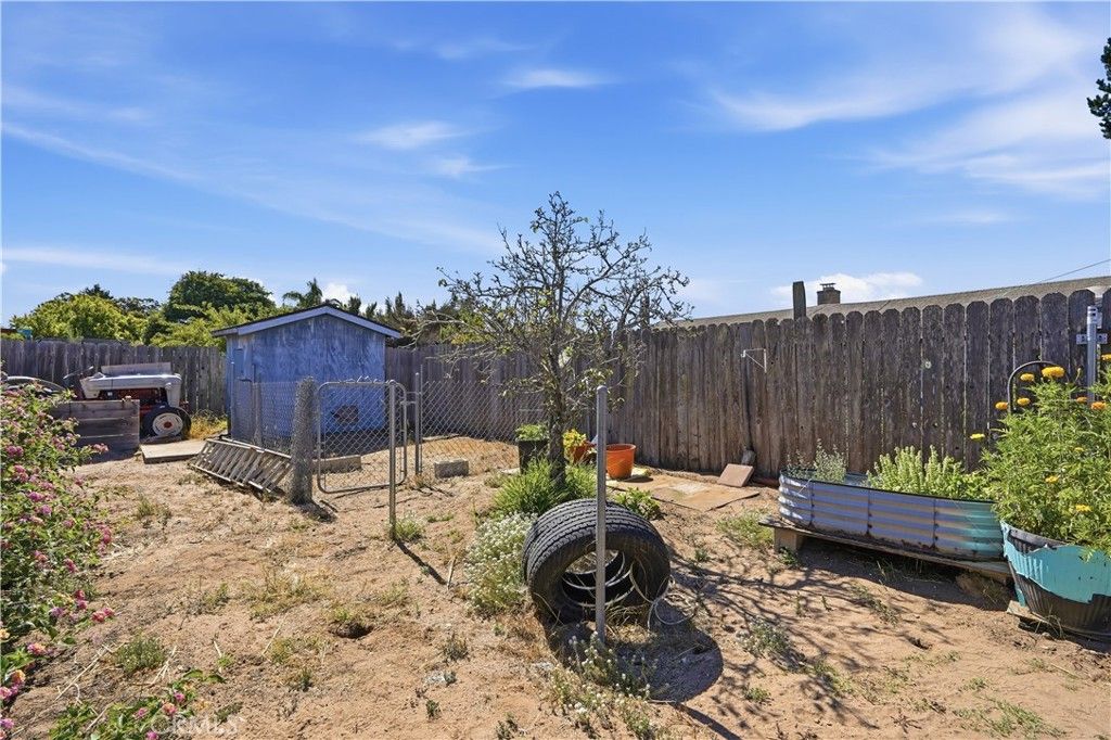 Image 33 of property listing at 302 Patterson, Santa Maria, CA 93455