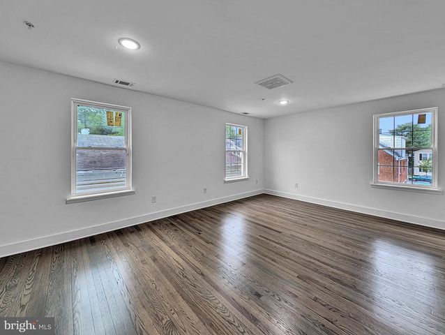 4302 BYERS ST, Capitol Heights, MD 20743