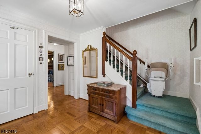 300 Oak Ridge Ave, Summit City, NJ 07901
