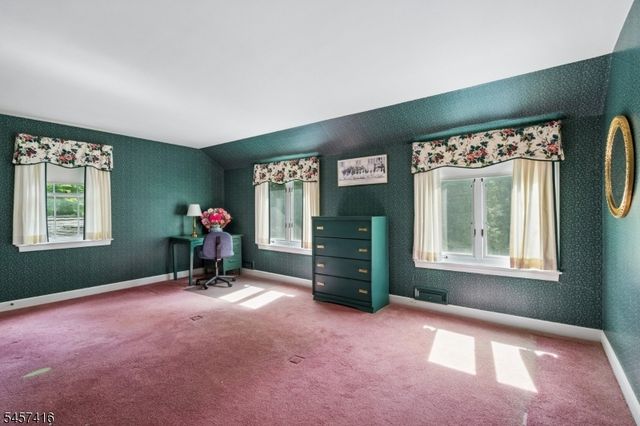 300 Oak Ridge Ave, Summit City, NJ 07901